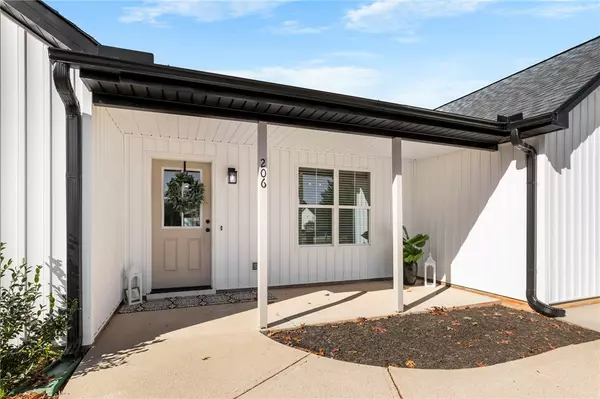 Fountain Inn, SC 29644,206 Dexter Bend CT