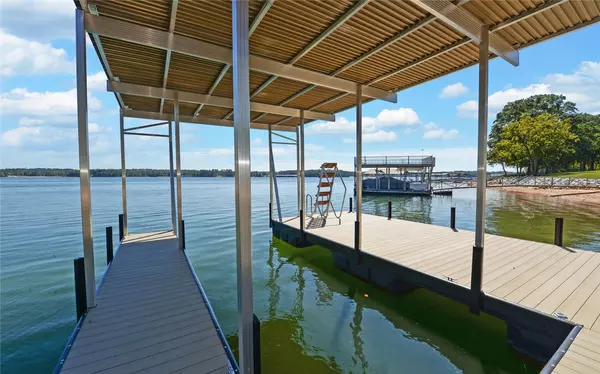 1000 Lightwood RD, Hartwell, GA 30643