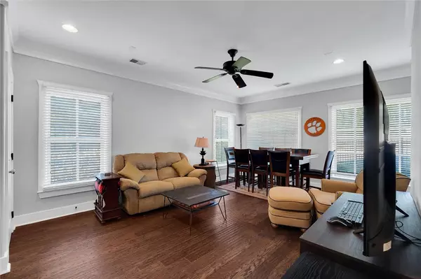 Clemson, SC 29631,101 West LN #1107