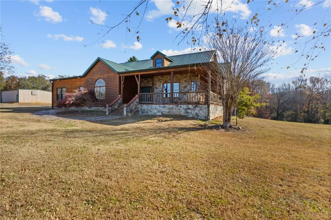 Pelzer, SC 29669,186 Woodville RD