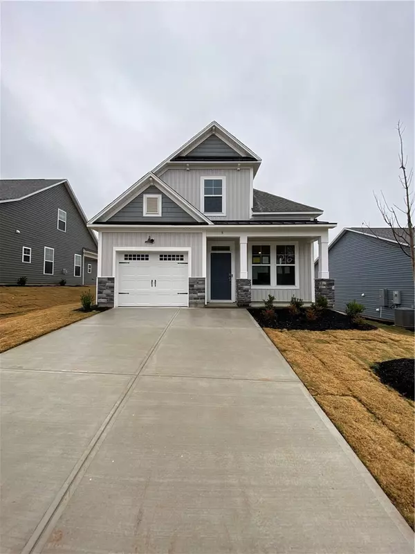 Central, SC 29630,5 Halsey ST