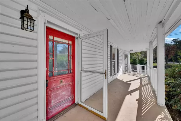 Abbeville, SC 29620,700 N Main ST