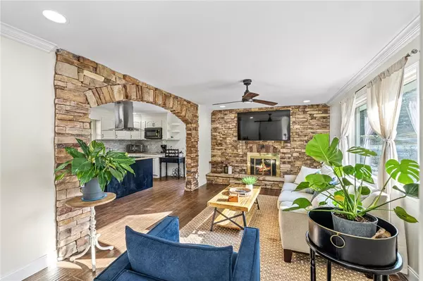 Central, SC 29630,615 Spring Forest DR