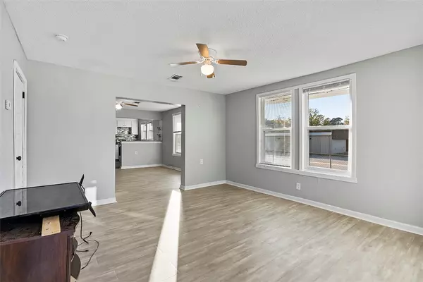 Calhoun Falls, SC 29628,306 E Savannah ST