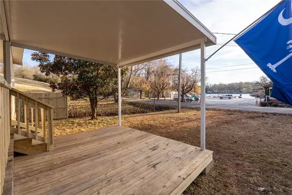 Greenville, SC 29611,589 Club DR