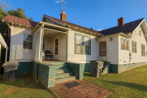 Anderson, SC 29624,604 W Market ST