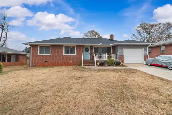 510 Visage DR, Anderson, SC 29626