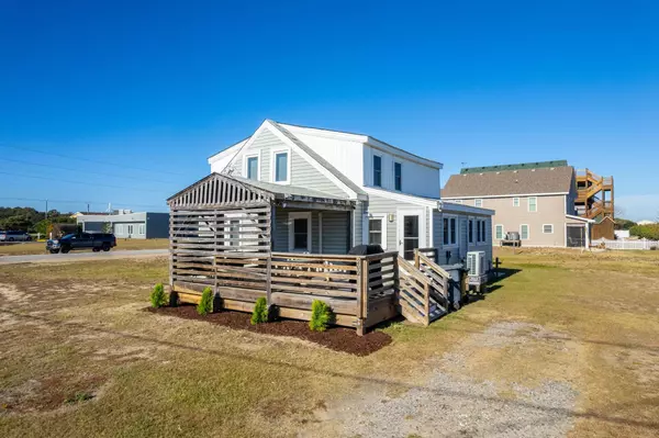 202 E Clark Street, Kill Devil Hills, NC 27948