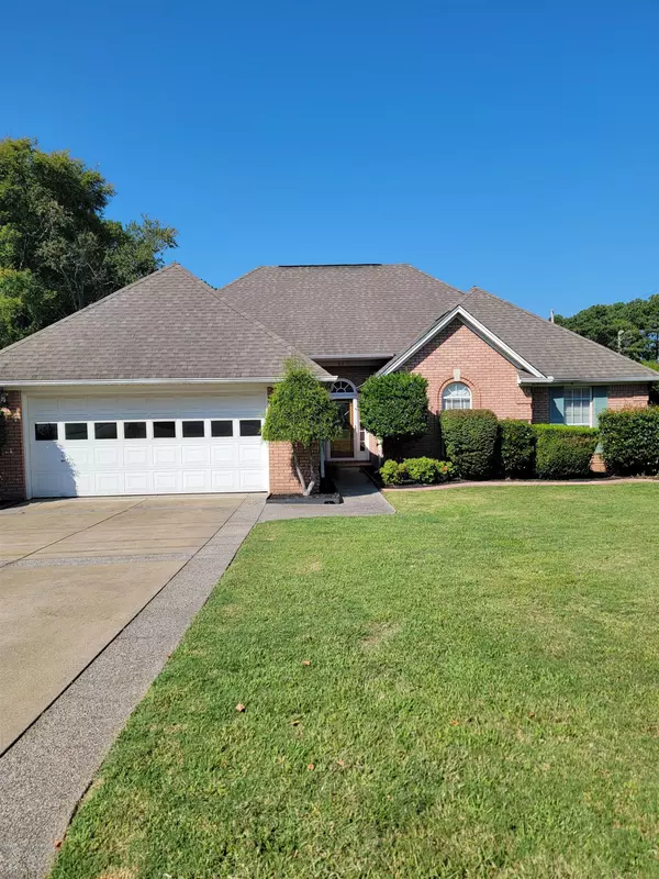 97 Autumn Valley,  Jackson,  TN 38305