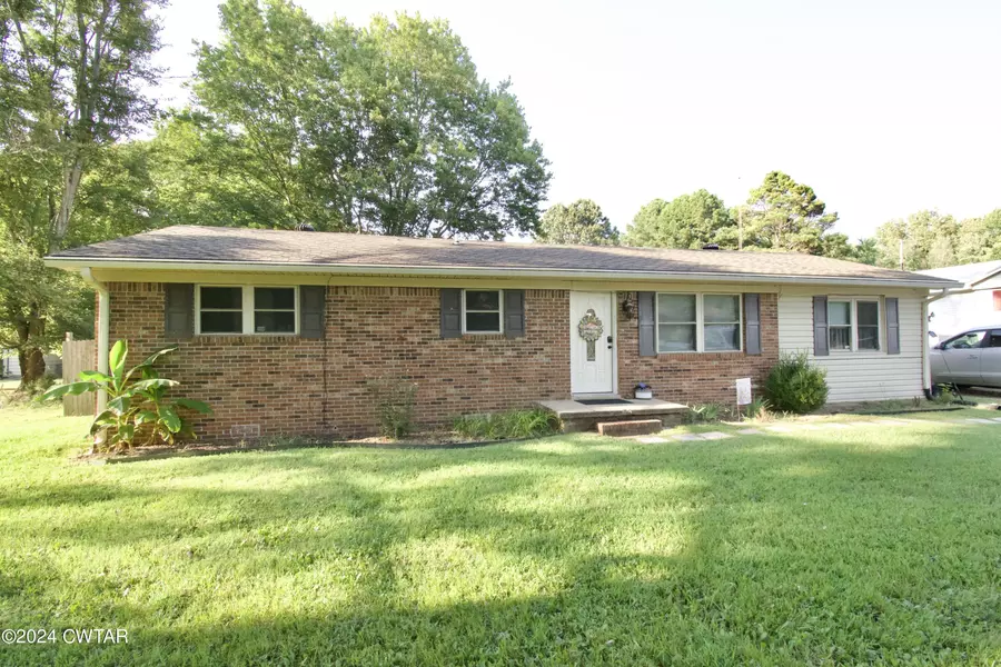 76 Carrie DR, Dyersburg, TN 38024