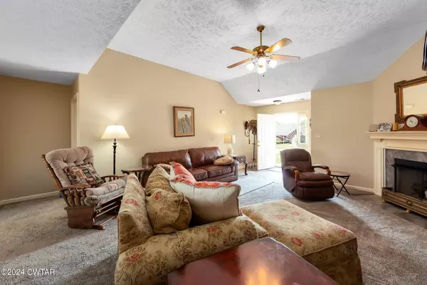 Jackson, TN 38305,14 Battery CV