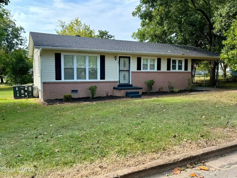 503 Weaver ST, Lexington, TN 38351