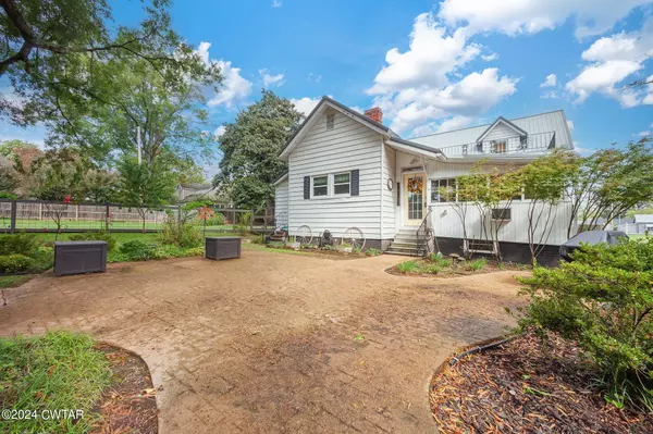 208 Church AVE, Medina, TN 38355