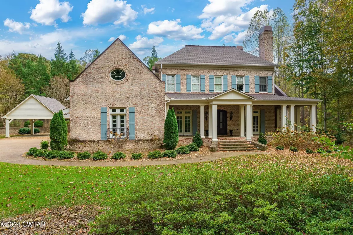 Jackson, TN 38305,118 Bridlepath DR