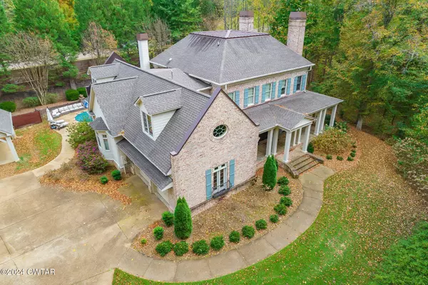 Jackson, TN 38305,118 Bridlepath DR