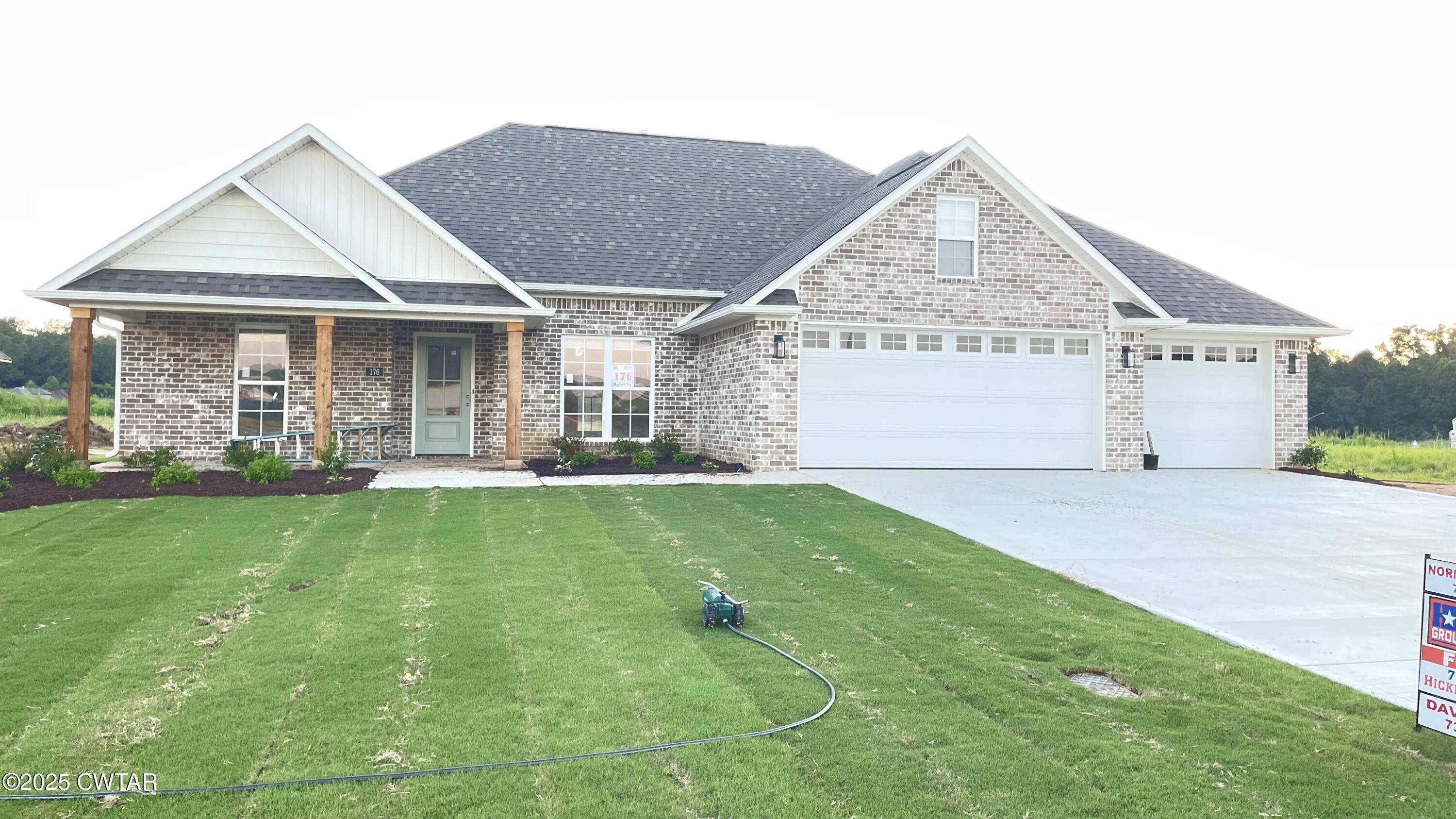 176 Daybreak LOOP,  Medina,  TN 38355