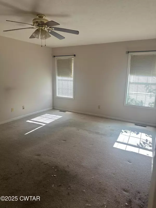 Jackson, TN 38305,347 Maddox DR