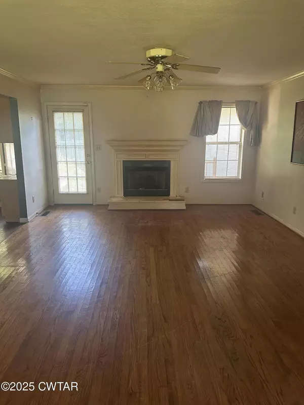 Jackson, TN 38305,347 Maddox DR