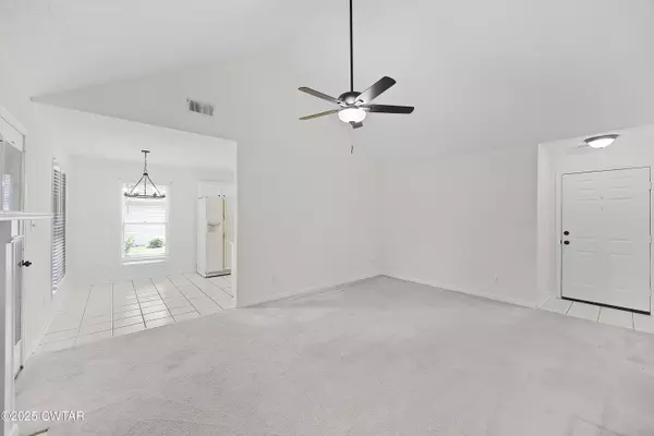 Jackson, TN 38305,34 Burlington CV