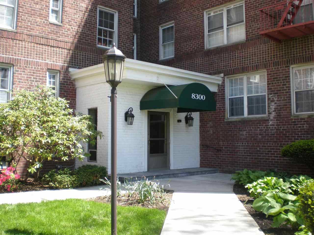 8300 BLVD EAST  #4B, North Bergen, NJ 07047