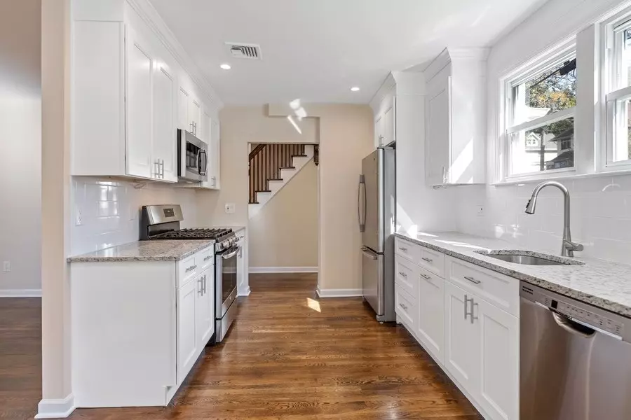 350 ORCHARD TERRACE, Bogota, NJ 07603