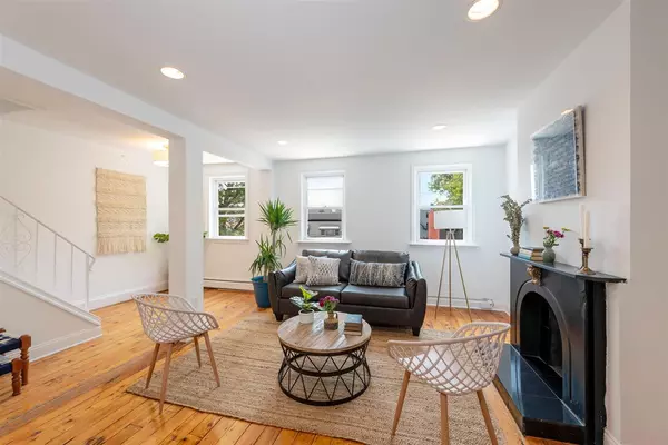 18 ELIZABETH ST, Jc Journal Square, NJ 07306