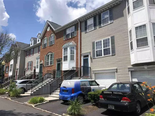 31 BIRCH ST, Jc West Bergen, NJ 07305