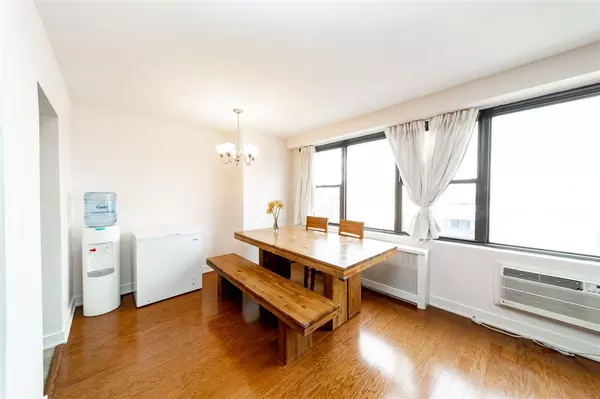 Union City, NJ 07087,500 CENTRAL AVE  #419