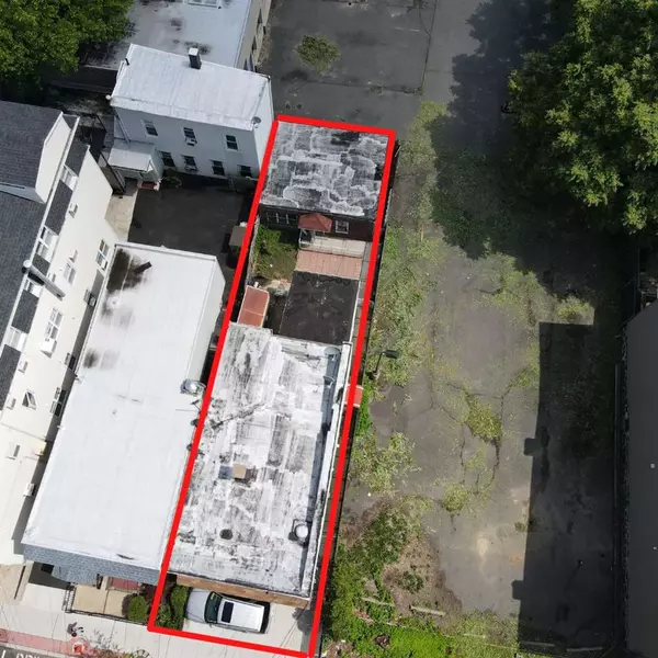 Union City, NJ 07087,550 35TH ST