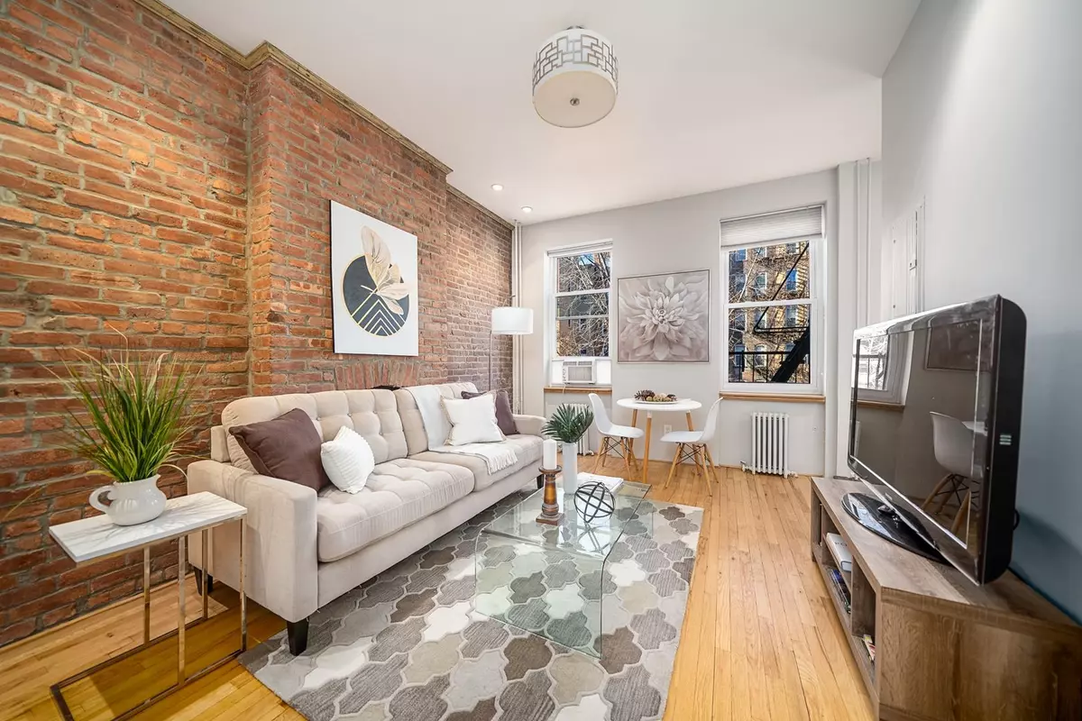 Hoboken, NJ 07030,916 PARK AVE  #3