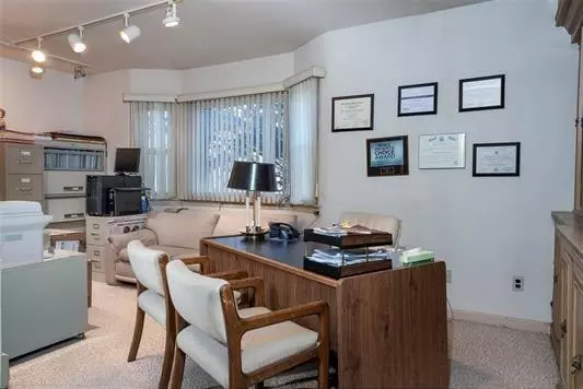 Bayonne, NJ 07002,850 AVENUE C