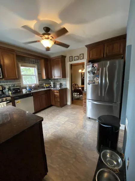13-15 FAIR LAWN AVE, Fairlawn, NJ 07410