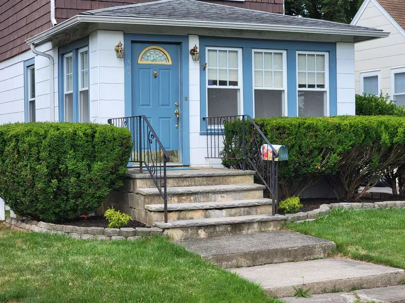 508 JACKSON AVE, Dunellen, NJ 08812