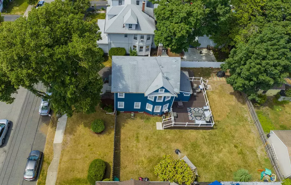 93 ROSEMONT AVE, Elmwood Park, NJ 07407