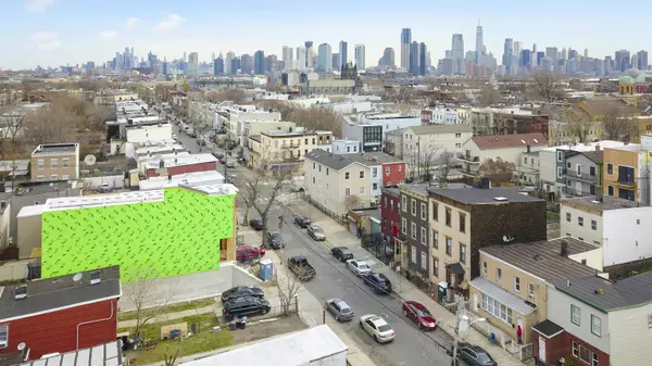 Jc Bergen-lafayett, NJ 07304,118 VAN HORNE ST