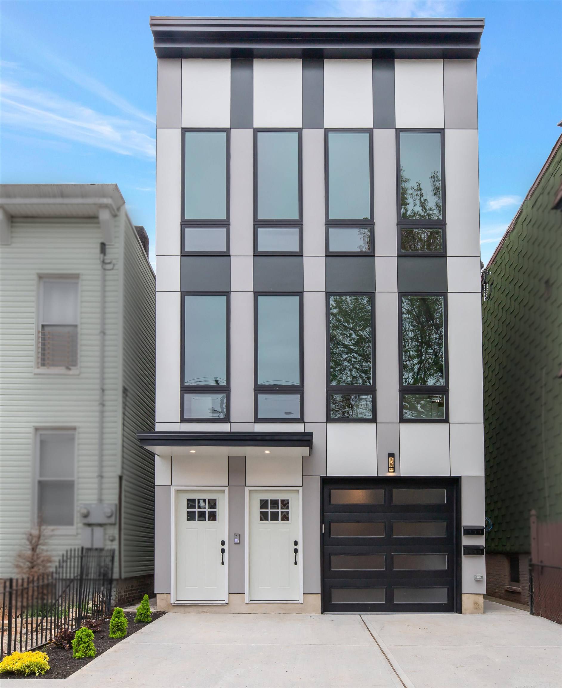 90 FERRY ST  #2, Jc Heights, NJ 07307