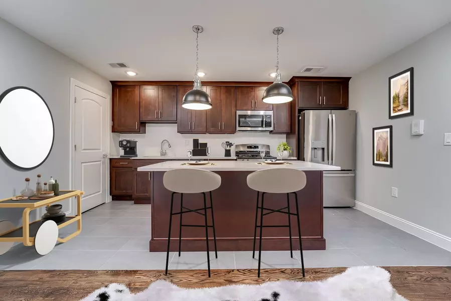 161 PINE ST #2, Jc Bergen-lafayett, NJ 07304