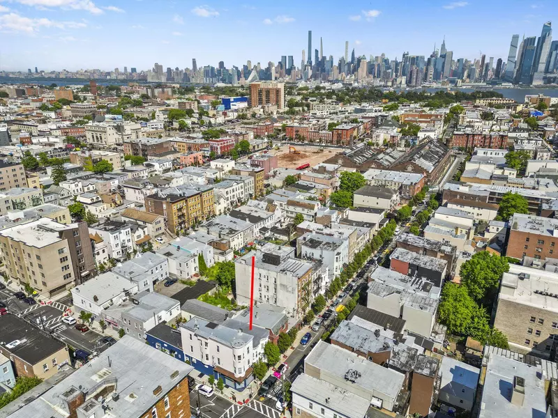 544 27TH ST, Union City, NJ 07087