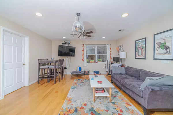 Union City, NJ 07087,135 38TH ST  #302