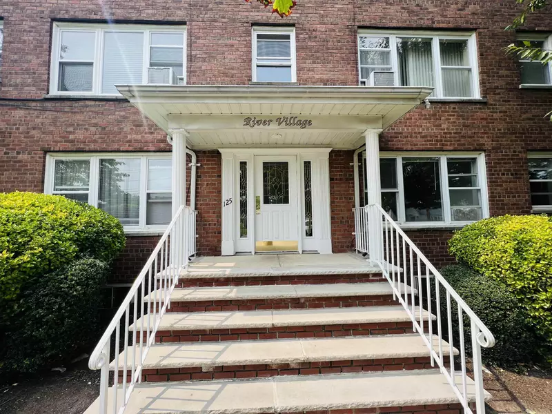 125 HOBART AVE  #1D, Rutherford, NJ 07070