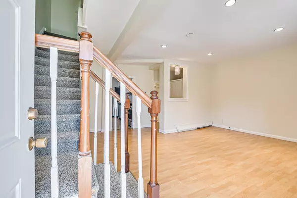 Jc Bergen-lafayett, NJ 07305,135 FULTON AVE