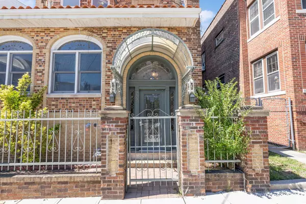 Union City, NJ 07087,209 PALISADE AVE #3