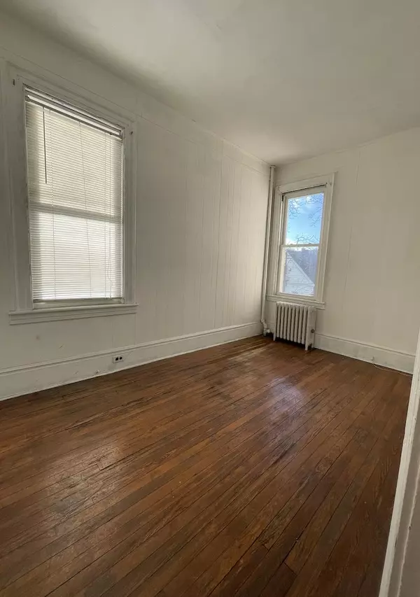 Weehawken, NJ 07086,3 BONN PL
