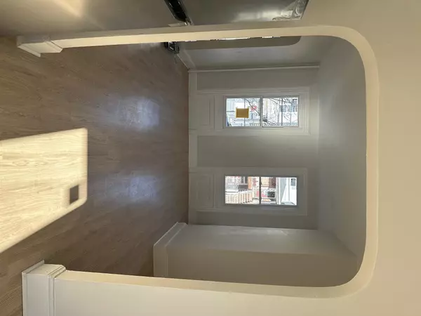 Union City, NJ 07087-2805,527 6TH ST