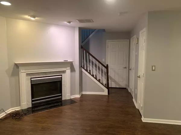 Jc West Bergen, NJ 07305,34 BUTTONWOOD ST