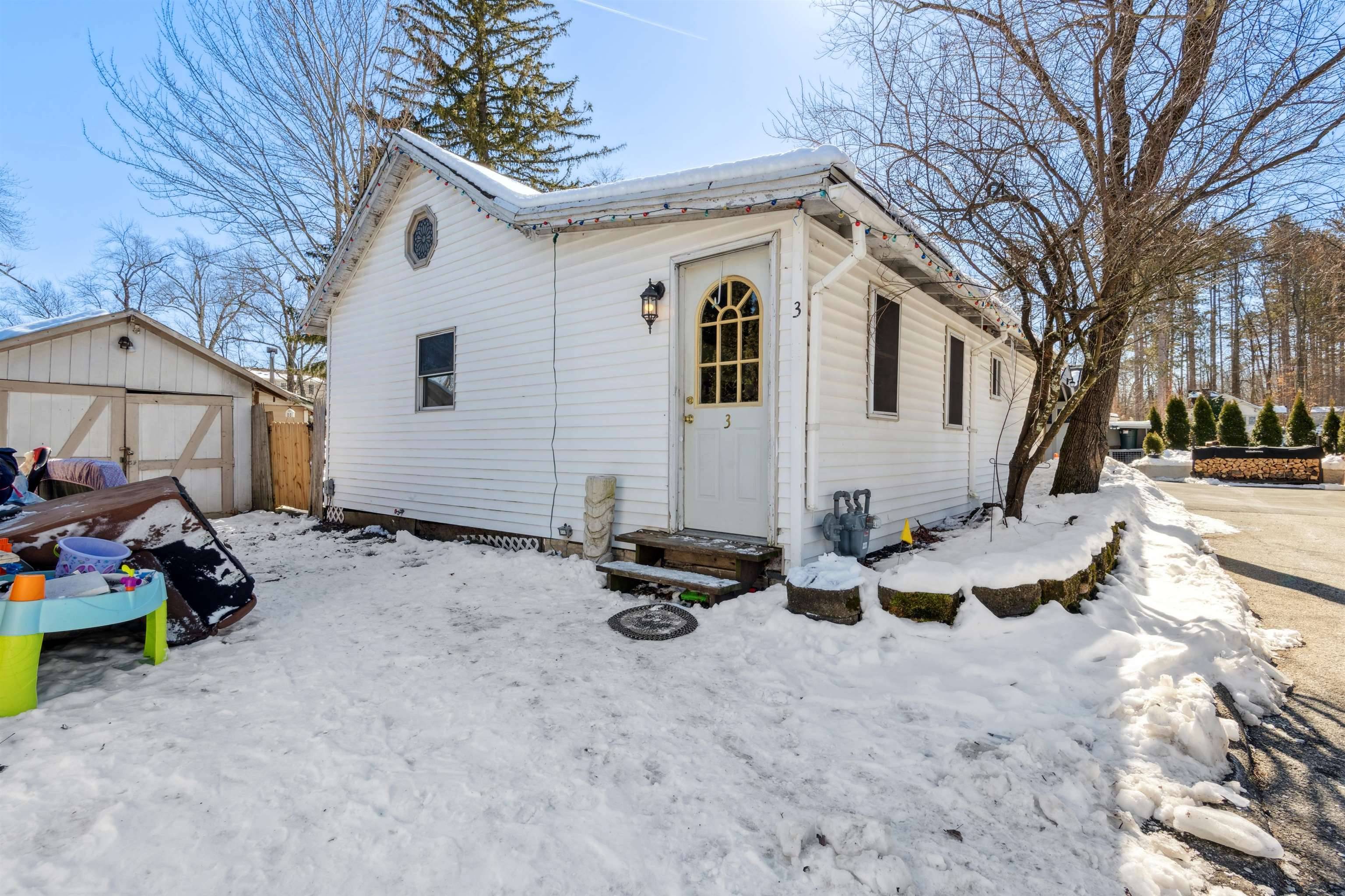 3 BURR CT,  West Milford,  NJ 07421