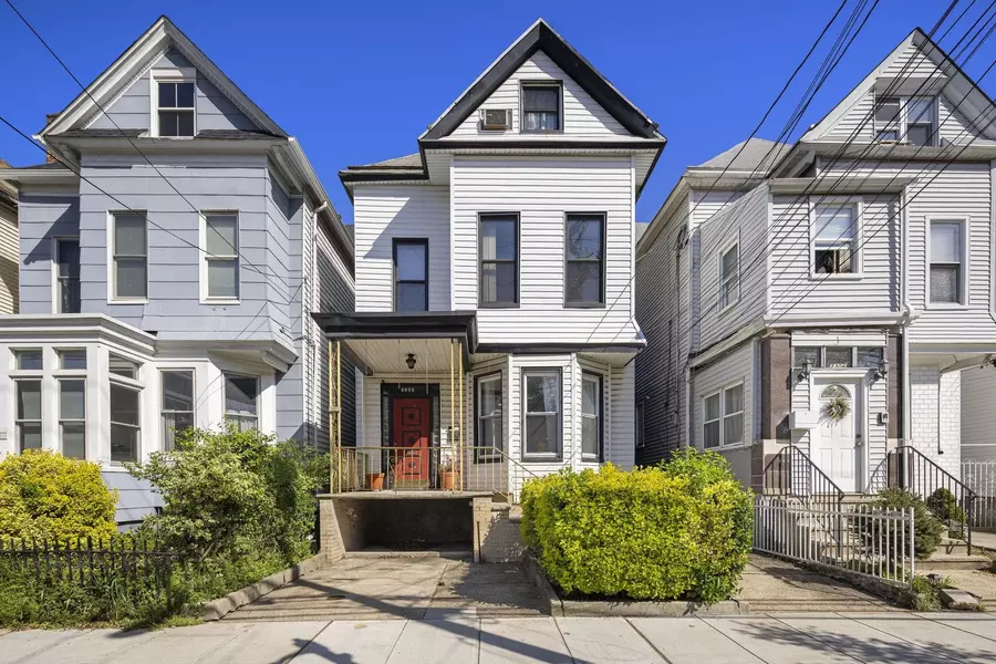 2308 PALISADE AVE, Weehawken, NJ 07086