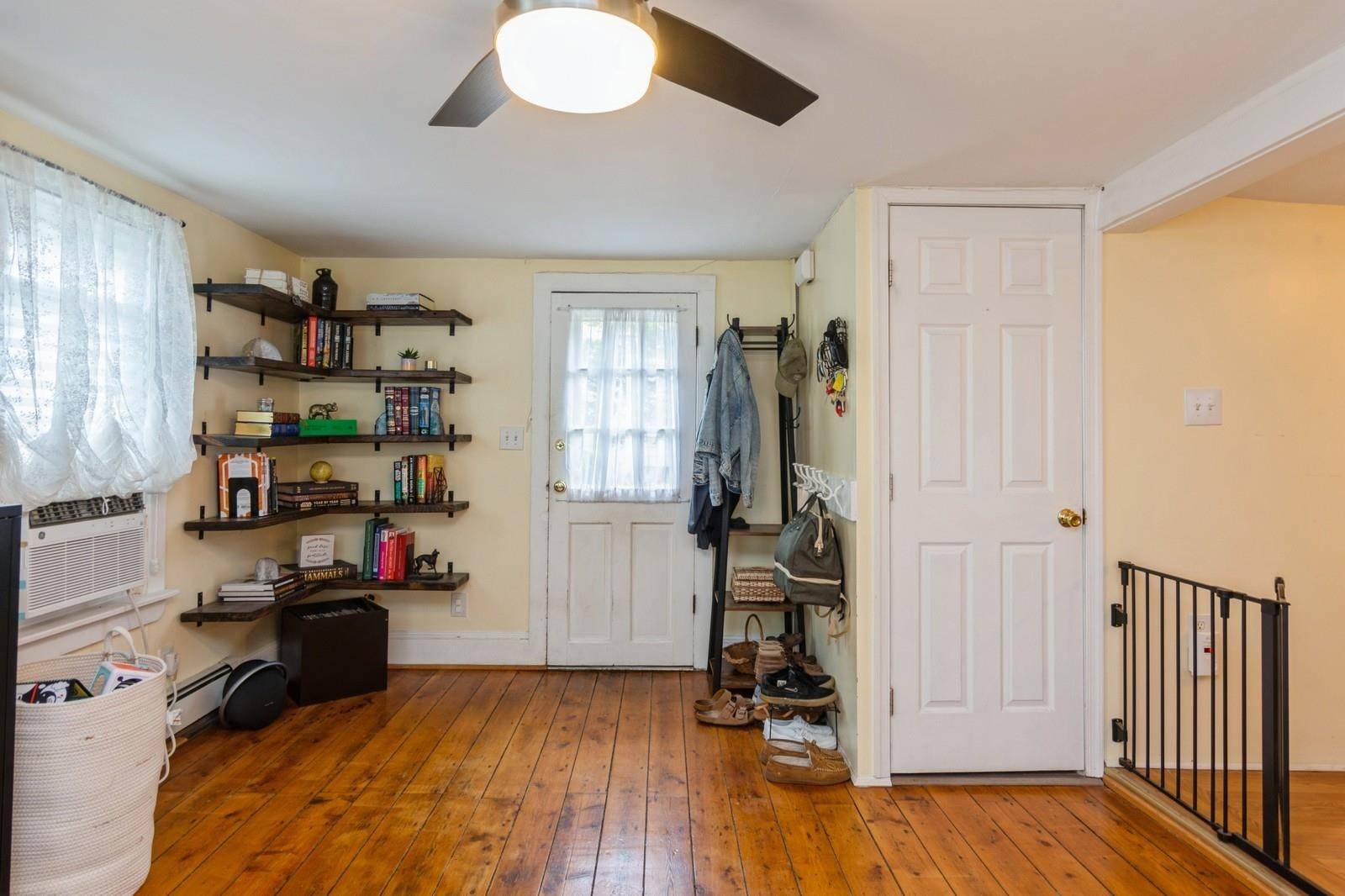 Franklin Twp, NJ 08873,48 ELM ST