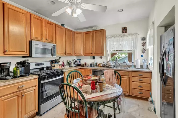 North Bergen, NJ 07047,221 77TH ST