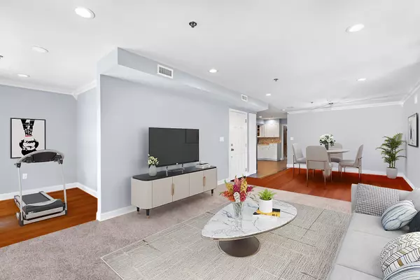 Union City, NJ 07087,207 PALISADE AVE #2P